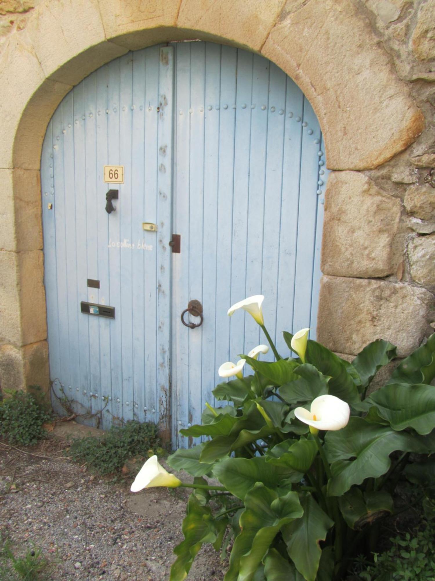 Bed and Breakfast La Colline Bleue Banne Exterior foto
